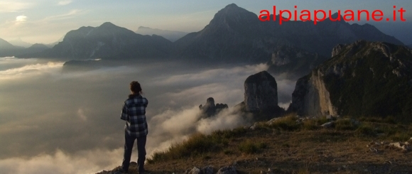 Monte Procinto, i Bimbi del Procinto, la parete del Monte Nona il Corchia e il Gruppo delle Panie, dal monte Matanna