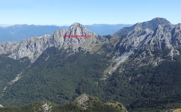Pizzo d'Uccello, veduta dal monte Sagro