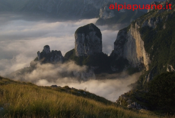 Monte Procinto, i Bimbi del Procinto e la parete del Monte Nona, dal monte Matanna