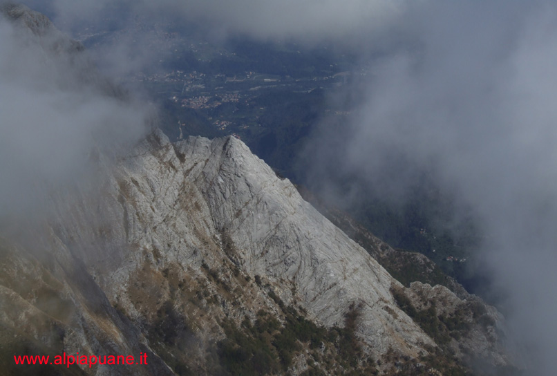 Pania Secca, Cresta Gialunga, dalla Pania della Croce