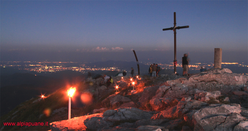 La Pania della Croce, fiaccolata