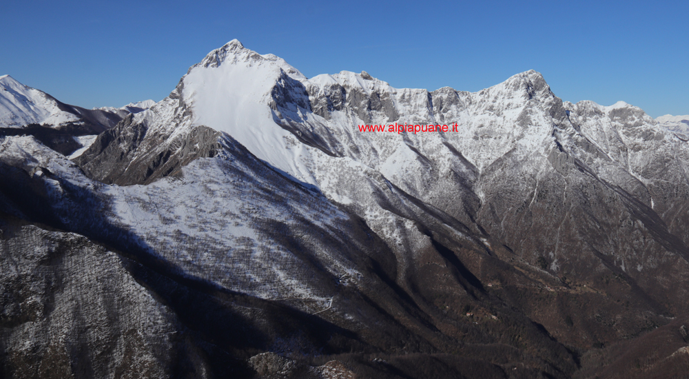 Veduta dal monte Croce: la costa Pulita e il Gruppo delle Panie