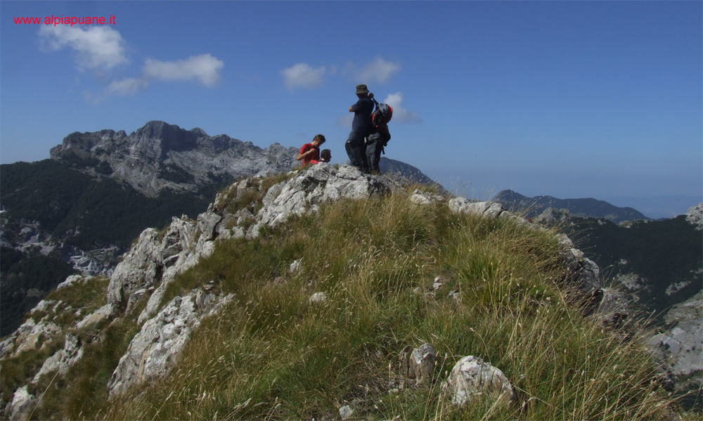 In vetta al monte Pisanino