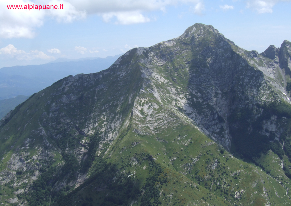 Monte Pisanino dal Pizzo d'Uccello