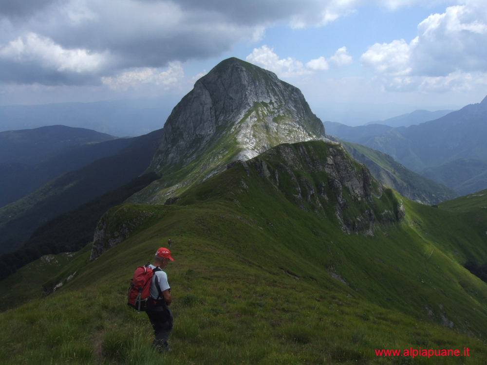 Penna del Sumbra e Passo Fiocca lungo il sentiero N.144 in direzione del Passo Fiocca