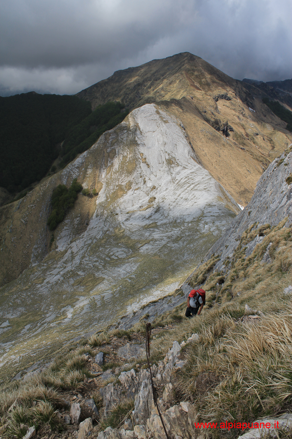 Salita alla Penna del Sumbra da Ovest, lungo la ferrata Malfatti
