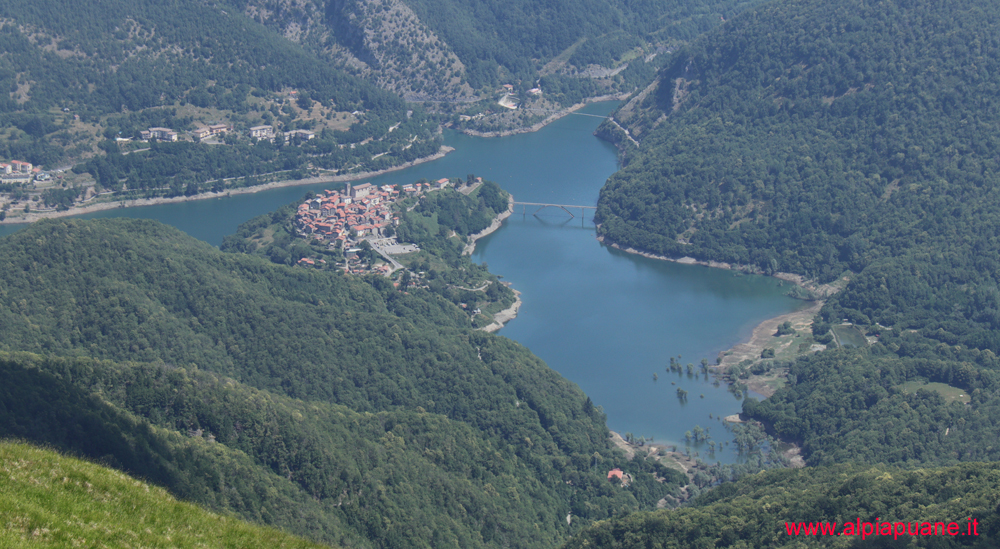 Lago di Vagli, dal monte Sumbra